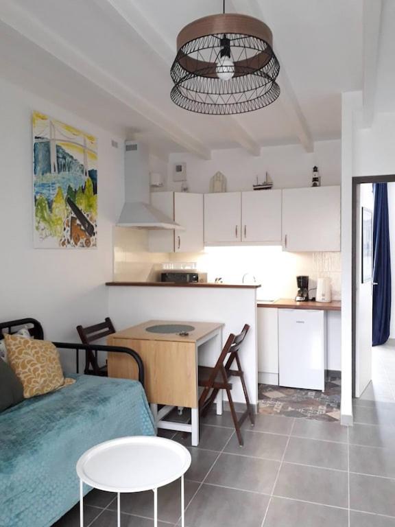Le Roche B Apartment Ferel Exterior photo